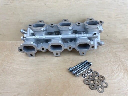 [008257] 2011 Suzuki DF300 300HP 4 Stroke Outboard Intake Manifold 13110-98J10