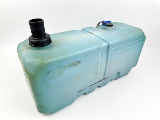 [031809] Yamaha Outboard 2 Stroke 5 Gallon Oil Tank Reservoir & Pump 18L 6E5-21733-30-00