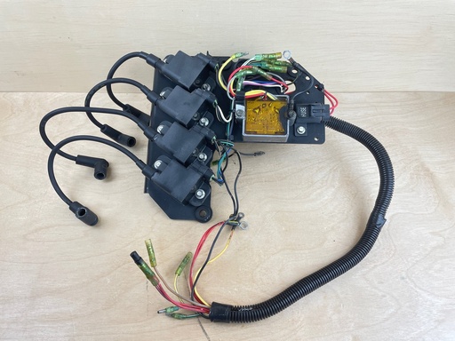 [008418] 1996 Mercury 120HP Force Outboard Wiring Harness Voltage Regulator CDM Module