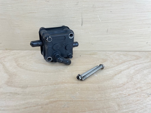 [008419] 1996 Mercury 120HP Force Outboard 2 Stroke Fuel Pump Assembly 14360A49 14360A73