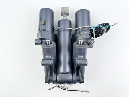 [032064] 2013 Yamaha 250 HP 4 Stroke Outboard Power Trim Tilt Unit {mpn} OEM