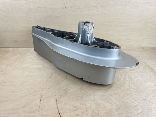 [008430] 1997 Honda 90HP 4 Stroke Outboard Engine Extension Assembly 40202-ZW1-710ZA