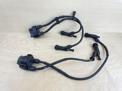 [008433] 1997 Honda 90HP 4 Stroke Outboard Ignition Coil Set Of 2 30500-ZW1-505