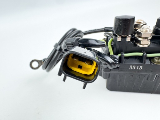 [032162] 2004 Yamaha 225 HP 4 Stroke Outboard Trim Tilt Relay {mpn} OEM