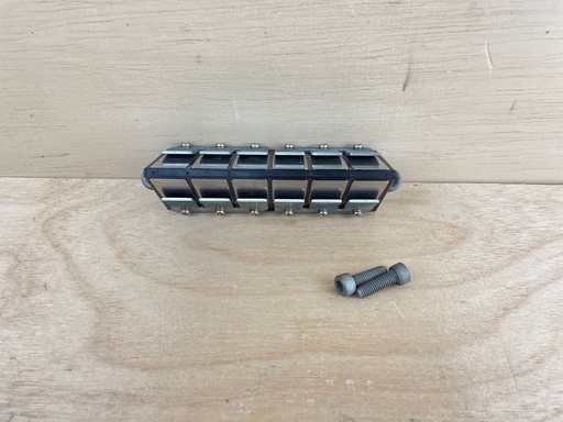 [008520] 2010 Mercury 115HP Optimax 2 Stroke Outboard Reed Block Assembly 828623T4