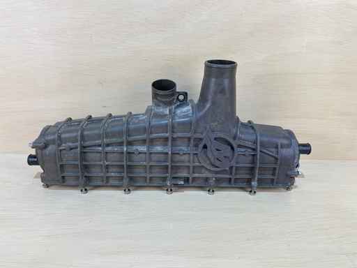 [2986] 2004 Mercury Verado 250HP CAC Air Cooler Charge Assembly 880608T05