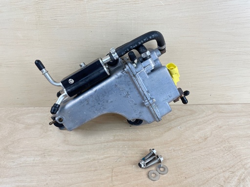 [008565] 2006 Mercury 50HP 4 Stroke Outboard Vapor Separator Tank VST 892267T03