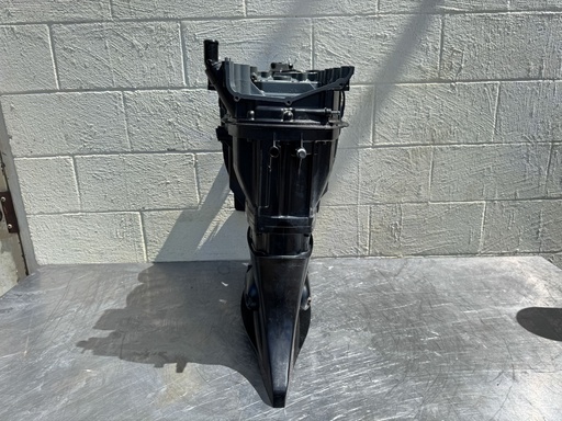 [033333] 2011 Suzuki 115 HP 4 Stroke Outboard Complete Midsection & Swivel Bracket {mpn} OEM