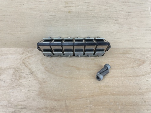 [008632] 2005 Mercury 75HP Optimax 2 Stroke Outboard Reed Block Assembly 828623T4