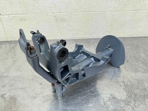 [034336] 2001 Yamaha 40 HP 4 Stroke Outboard Swivel Bracket {mpn} OEM