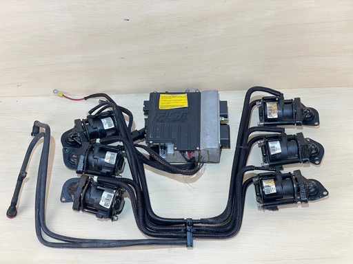 [3062] 2000 Evinrude Ficht 225HP EMM With Matching Injectors 0586724