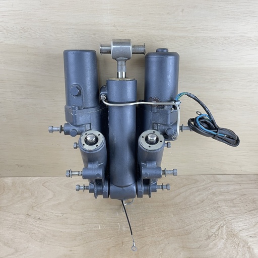 [008748] 2012 Yamaha 200HP 4 Stroke Outboard Power Trim & Tilt Assembly 69J-43800-0A-8D