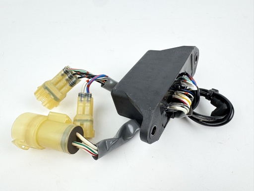 [035645] 2007 Honda 135 HP 4 Stroke Outboard Main Relay {mpn} OEM