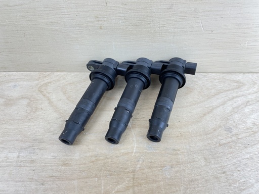 [008835] 2000 Suzuki 50HP 4 Stroke Outboard Ignition Coil Assembly Set 33410-87J01