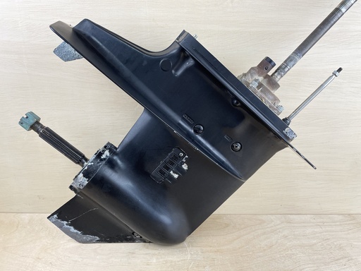 [008839] 2000 Suzuki 50HP DF50 4 Stroke 20" Lower Unit Gear Case Assembly 55100-87J50-0EP