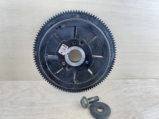 [008862] 2005 Suzuki 90HP 4 Stroke Outboard Flywheel Assembly 32102-92J10