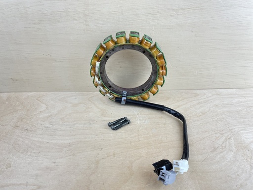 [008863] 2005 Suzuki 90HP 4 Stroke Outboard Battery Charge Coil Stator 32120-90J10