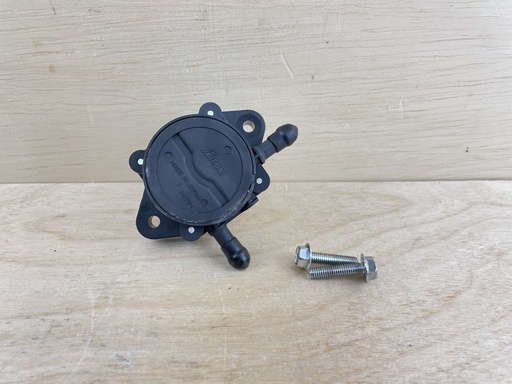 [008868] 2005 Suzuki 90HP 4 Stroke Outboard Fuel Pump Assembly 15100-90J11