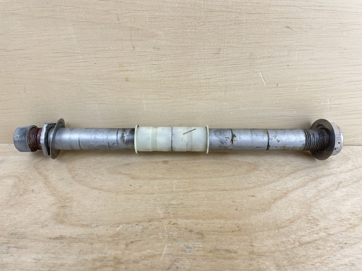 [008896] Yamaha 90HP 2 Stroke Outboard Tilt Tube Assembly Clamp Bracket Bolt 688-43131-03-00