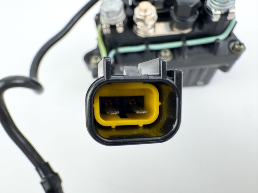 [037078] 2002-2003 Yamaha 200 HP 2 Stroke Outboard Trim Tilt Relay 68F-81950-02-00