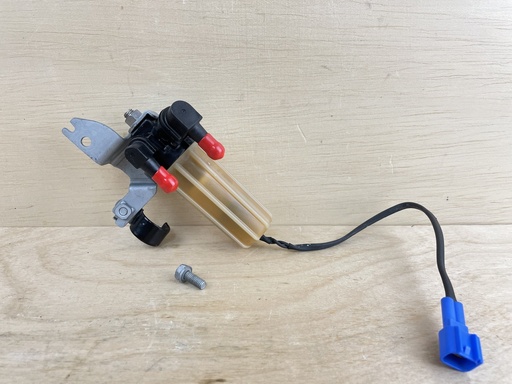 [008918] 2010 Yamaha 90HP 4 Stroke Outboard Fuel Filter Assembly 6D8-24560-00-00