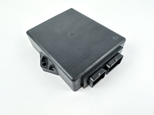 [037806] 2004 Yamaha 150 HP 2 Stroke Outboard Engine Control Unit ECU {mpn} OEM