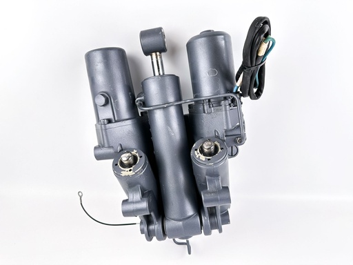 [038471] 2003 Yamaha 250 HP 2 Stroke Outboard Power Trim Tilt Unit {mpn} OEM