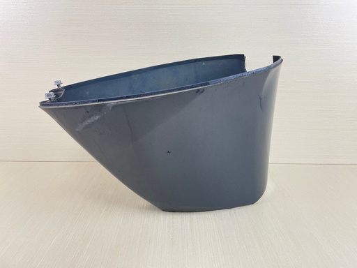 [009087] 2002 Yamaha 30HP F30 4 Stroke Outboard Lower Apron Cover Cowling 67C-42741-10-4D