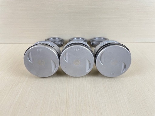 [009089] 2002 Yamaha 30HP 4 Stroke Outboard Piston & Connecting Rod Assembly Set 65W-11631-00-96