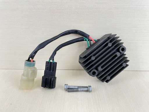 [009106] 2010 Yamaha 25HP 4 Stroke Outboard Rectifier & Regulator Assembly 6BL-81960-00-00