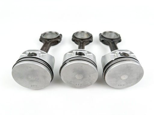 [009124] 2002 Yamaha 60HP 4 Stroke Outboard Piston & Connecting Rod Assembly Set 3 62Y-11650-10-00