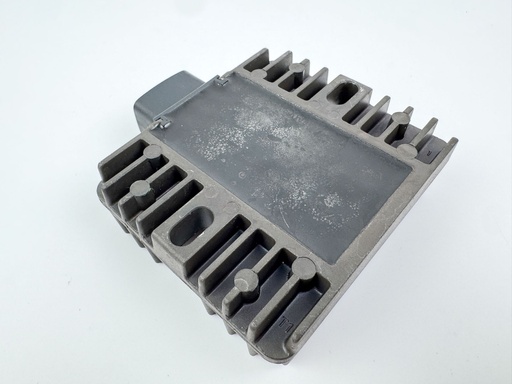 [039048] 2006 Yamaha 90 HP 4 Stroke Outboard Rectifier & Regulator {mpn} OEM