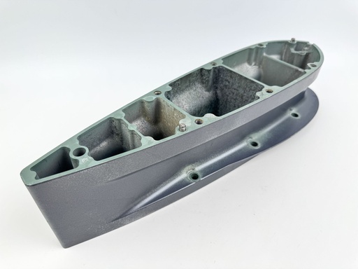 [039227] 2004 Yamaha 150 HP 4 Stroke Outboard Midsection Extension / Spacer {mpn} OEM