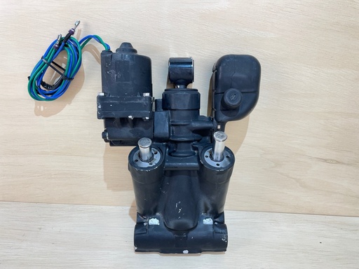 [3117] Evinrude Johnson BRP Power Trim & Tilt Unit Assembly - Works W/ Issues