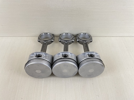 [009514] 2007 Yamaha 60HP 4 Stroke Outboard Piston & Connecting Rod Set 3 69W-11631-01-97