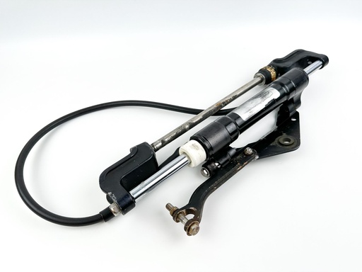 [042558] 1999 Yamaha 200 HP 2 Stroke Outboard Hydraulic Steering Cylinder {mpn} OEM