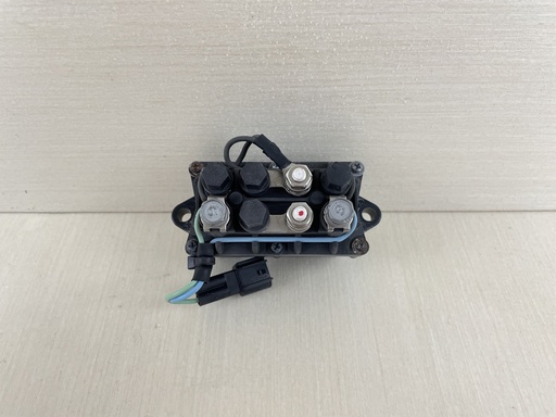 [009649] 2015 Yamaha 200HP F200 4 Stroke Outboard Trim Tilt Relay Assembly 63P-81950-00-00