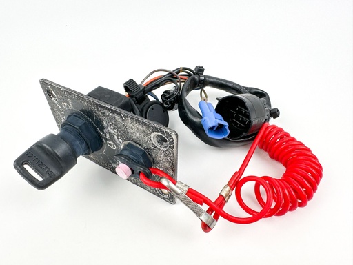[043195] Suzuki Outboard Outboard Key Switch Assembly With Key - 8 Pin