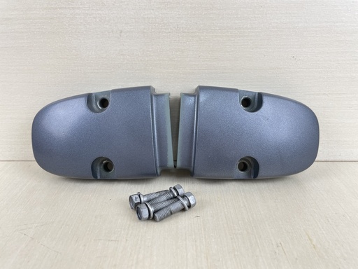 [009810] 2000 Yamaha 40HP 4 Stroke Outboard Lower Mount Cover Set 67C-44552-00-4D