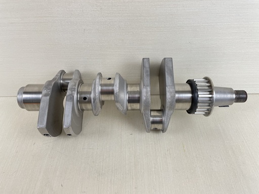 [009812] 2000 Yamaha 40HP 4 Stroke Outboard Crankshaft Assembly 67C-11411-00-00