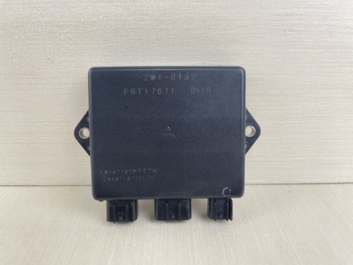 [009895] 2001 Honda 90HP 4 Stroke Outboard CDI Ignition Control Module ECU 30400-ZW1-013