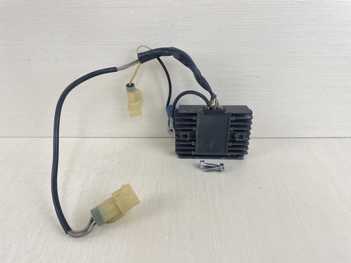 [009898] 2001 Honda 90HP 4 Stroke Outboard Regulator Rectifier Assembly 31750-ZW1-003