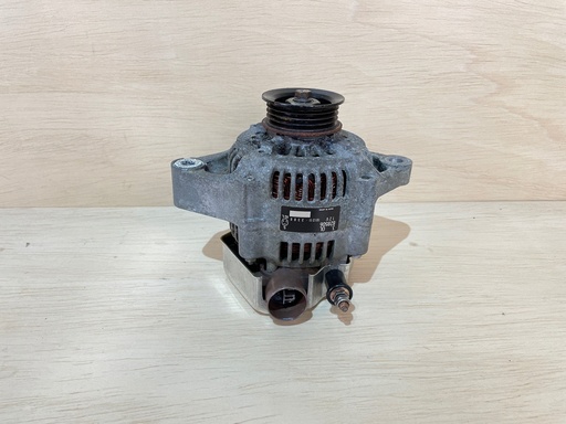 [3172] 1999 Mercury Optimax 200HP Outboard Engine Alternator 8M0064020