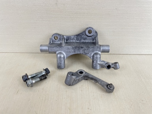 [010002] 2015 Yamaha 115HP 4 Stroke Outboard Starting Starter Motor Bracket 6EK-81822-00-00