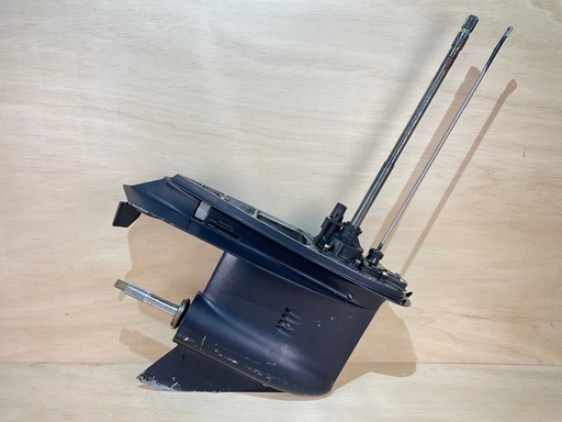 [3155] 2000 Evinrude Ficht 175HP V6 20" Lower Unit RH Gear Case Assembly