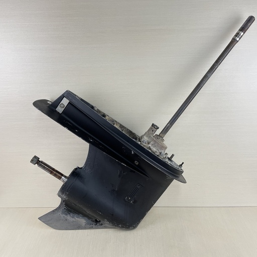 [010114] 2003 Suzuki  DF 115 140 HP DF140 20" Long Lower Unit Gear Case RH 55110-90J15-0EP