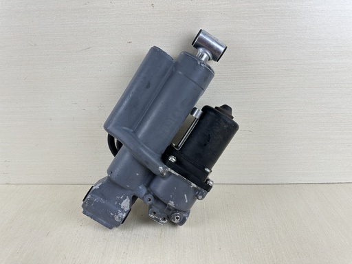 [010119] 1998 Honda 50HP 4 Stroke Outboard Power Trim Tilt Unit Assembly 56000-ZV5-822ZA