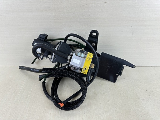 [010155] 2001 Evinrude 250HP Ficht 2 Stroke Outboard Oil Injector Manifold & Lift Pump 5001505 5000527