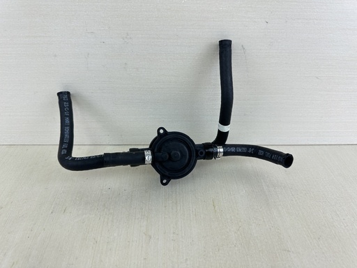 [010170] 2007 Evinrude 150HP Etec 2 Stroke Outboard Fuel Lift Pump Assembly 5007174