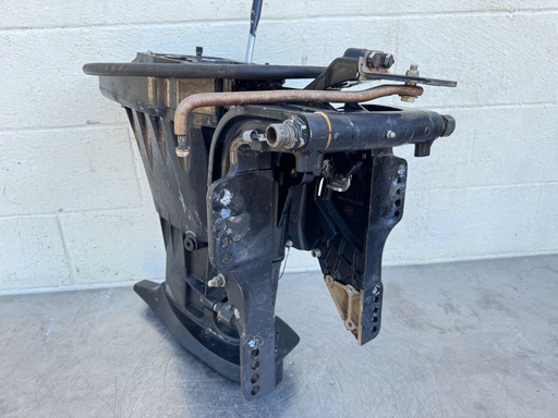 [046782] 2007 Mercury 60 HP 4 Stroke Outboard Complete Midsection & Swivel Bracket {mpn} OEM